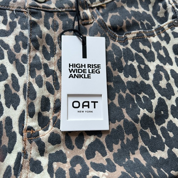 OAT New York Womens Leopard Print Cotton Blend Hi-Rise Wide Leg Jeans NWT - 4/27 - Picture 3 of 7
